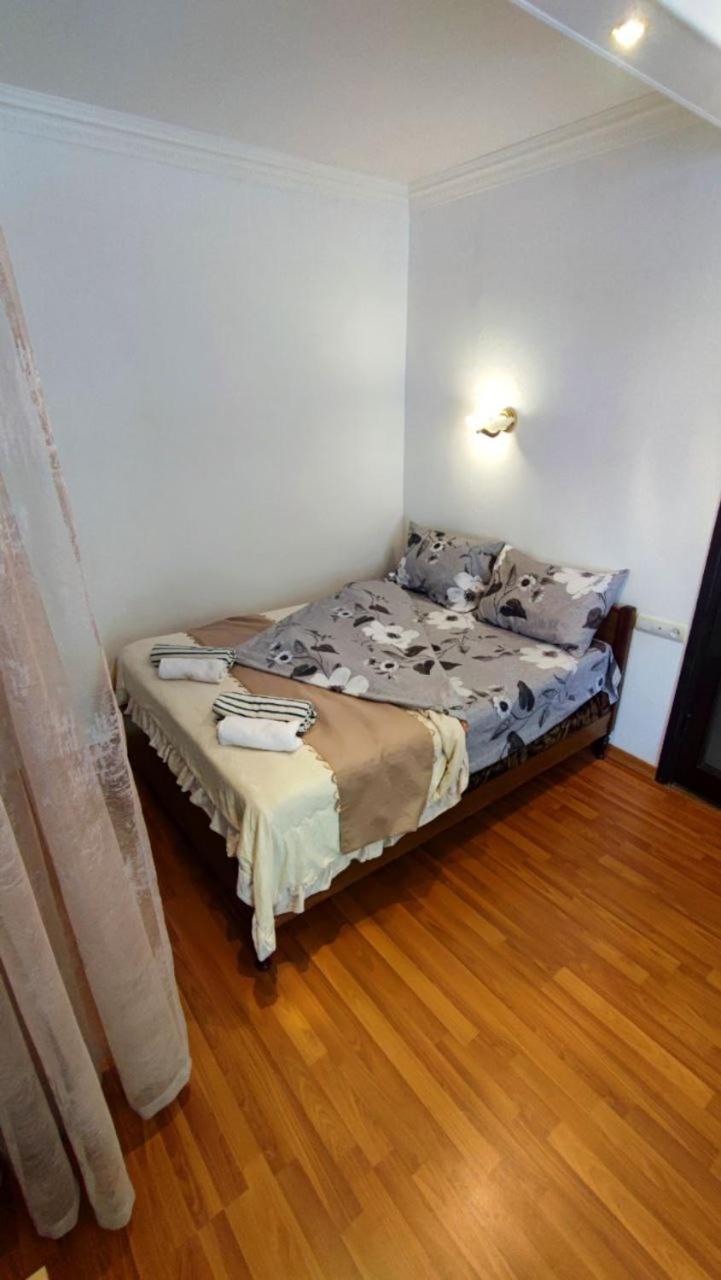 Apartments On Sayat-Nova 14 Yerevan Luaran gambar