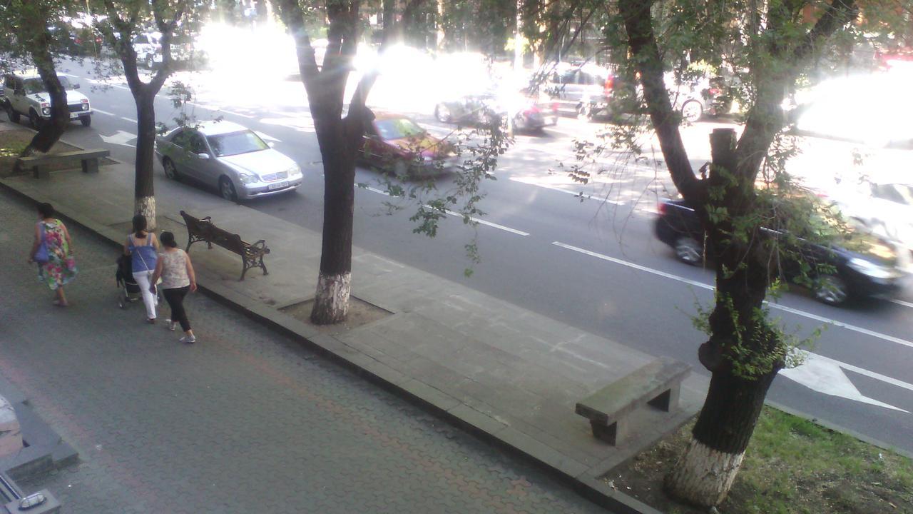 Apartments On Sayat-Nova 14 Yerevan Luaran gambar
